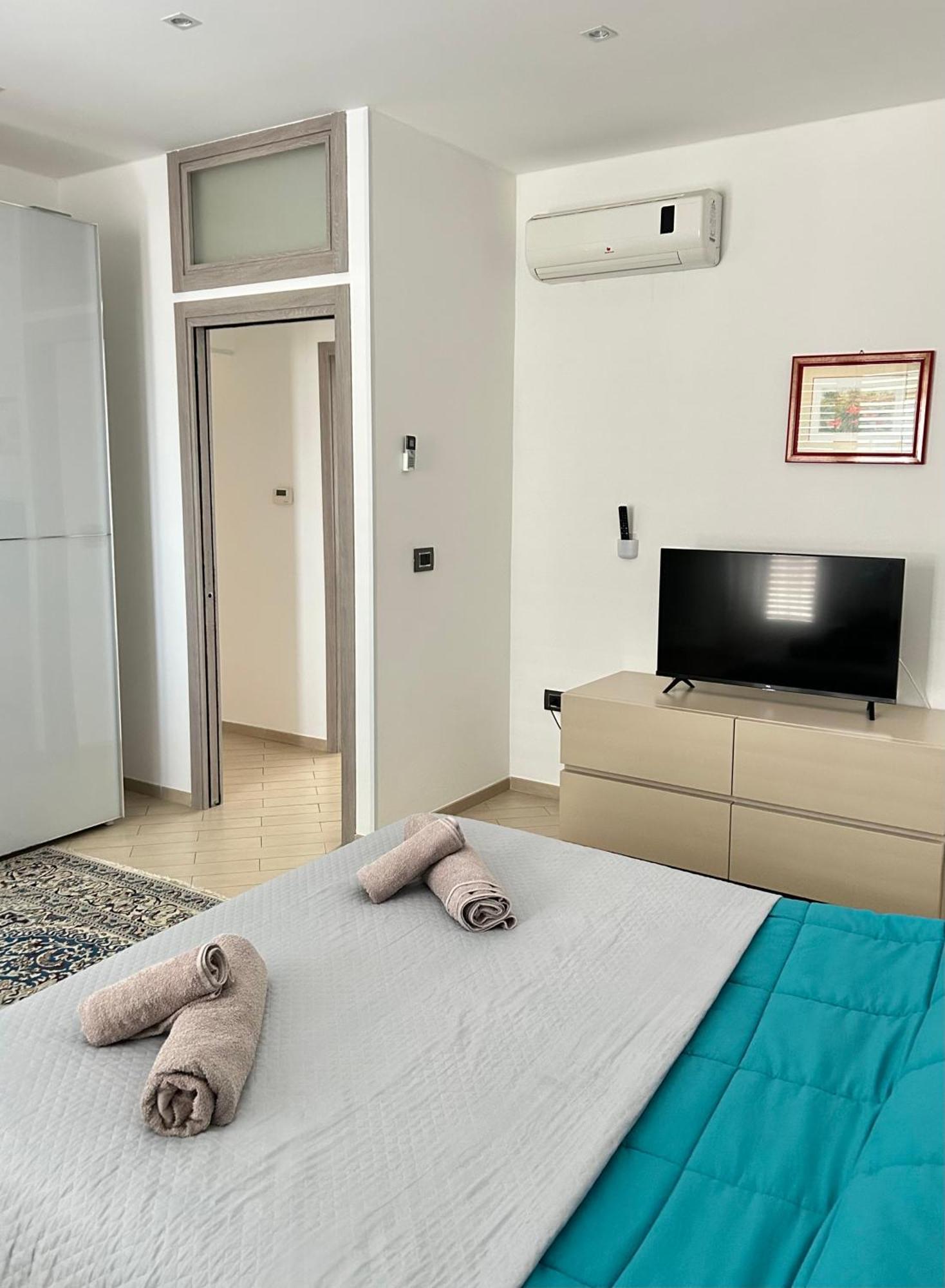 شقة Refresh House برينديسي المظهر الخارجي الصورة