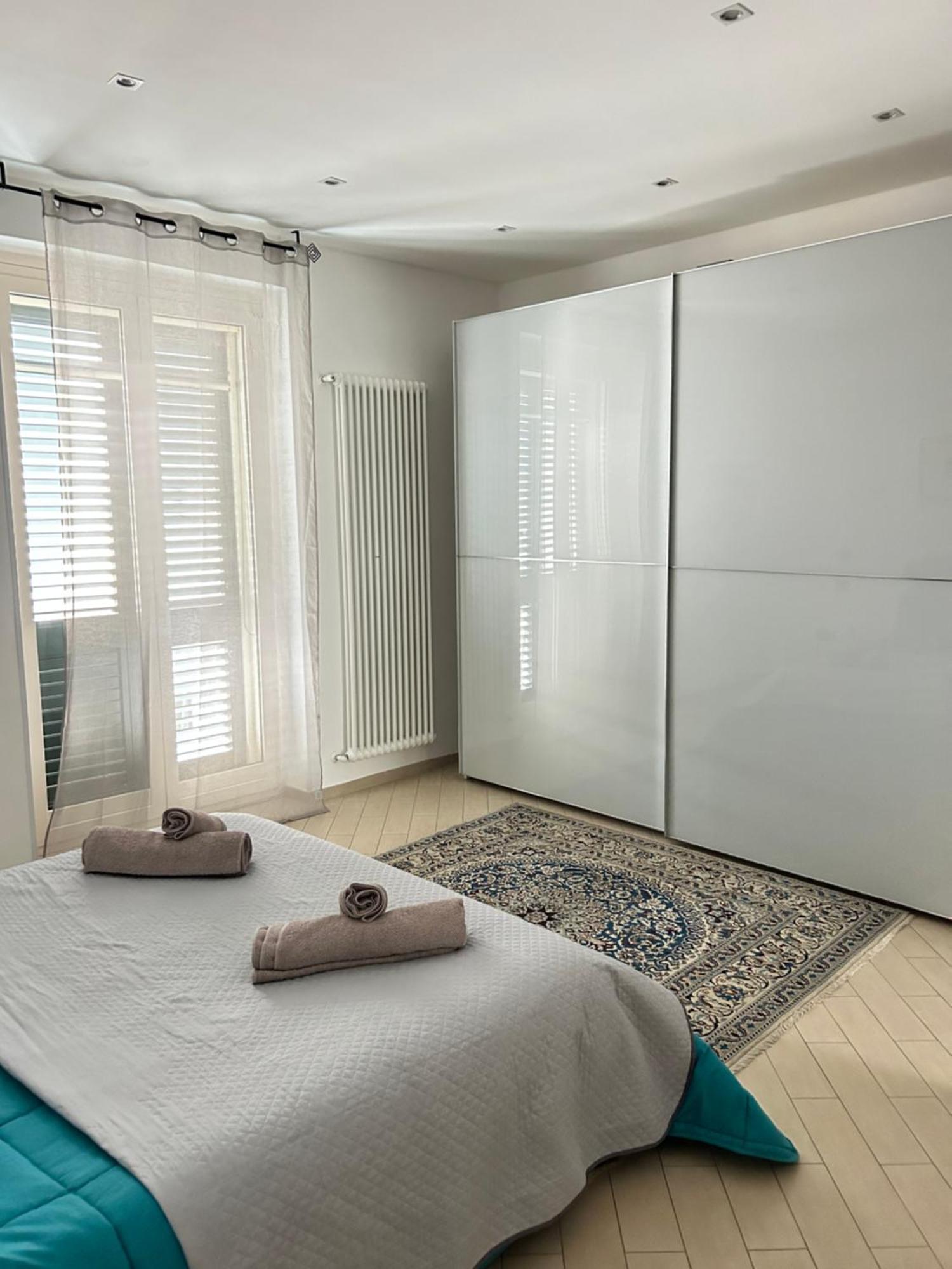 شقة Refresh House برينديسي المظهر الخارجي الصورة