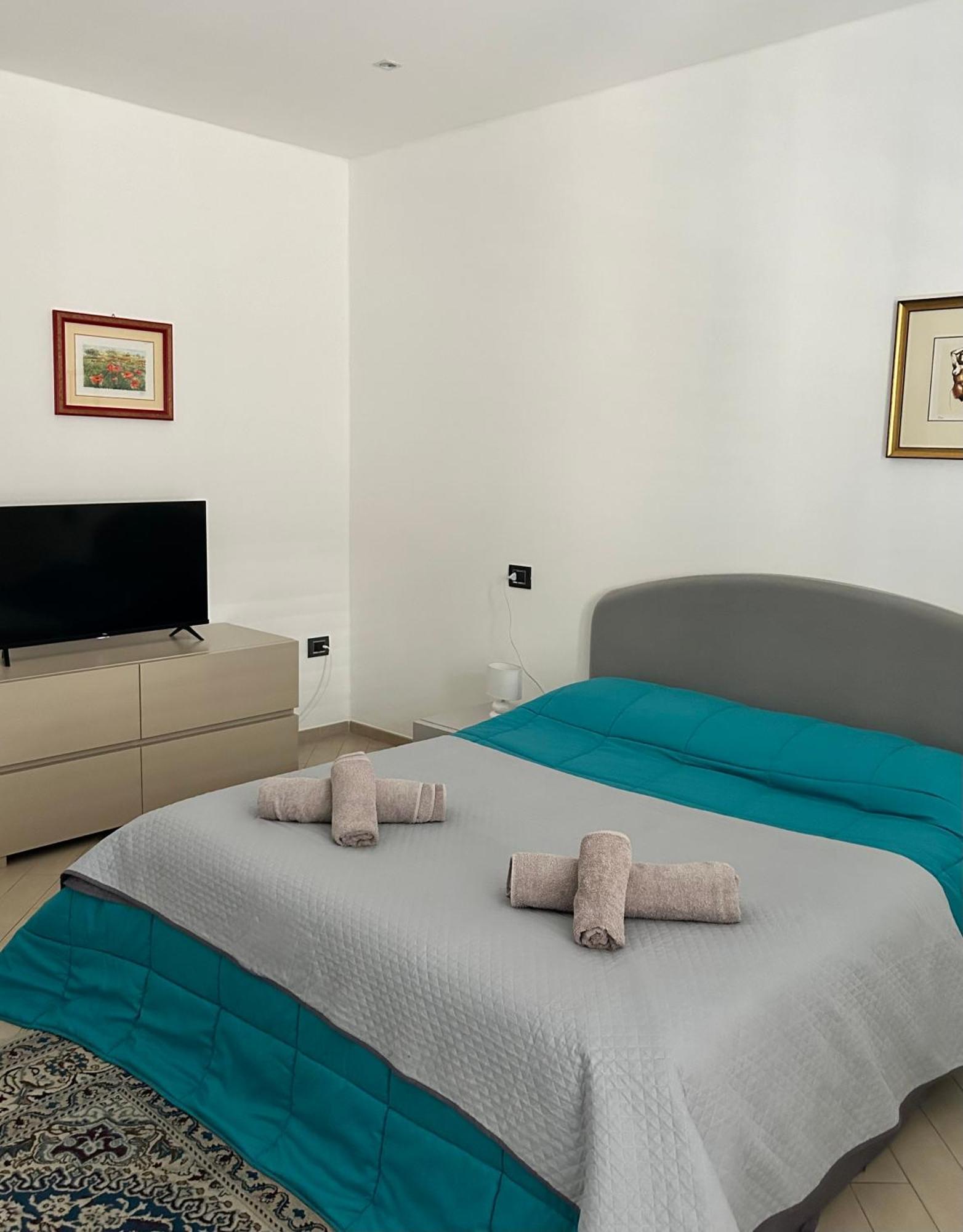 شقة Refresh House برينديسي المظهر الخارجي الصورة